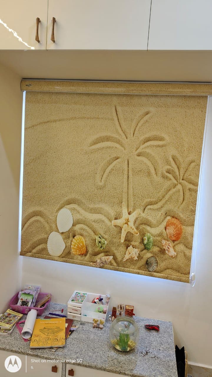 Roller blind thumbnail 6