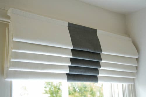 Roman blind thumbnail 2