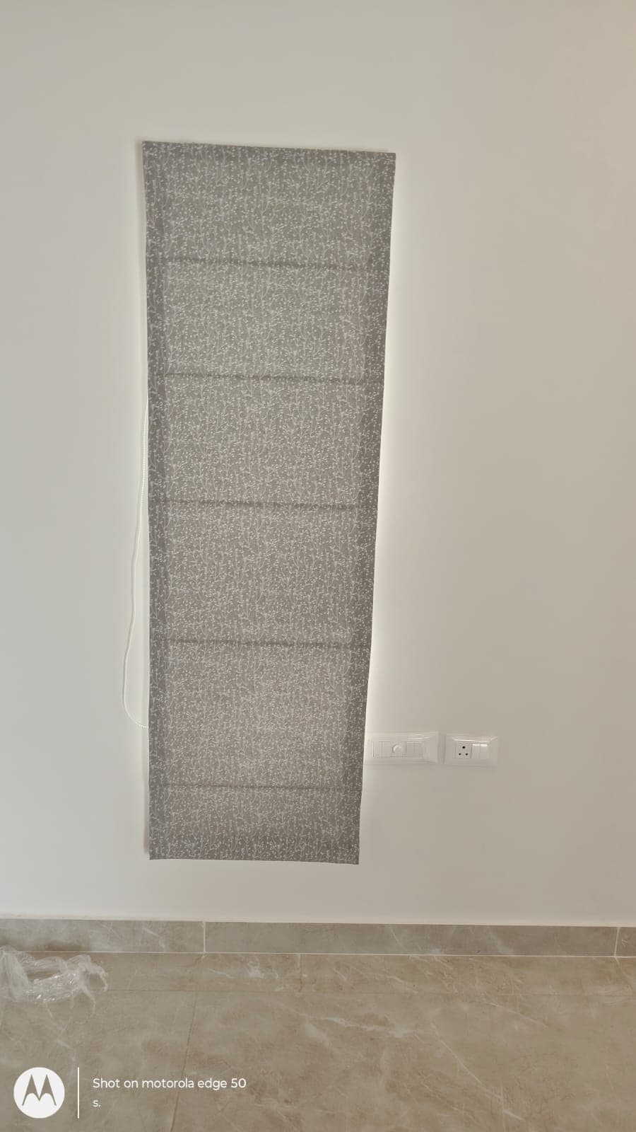 Roman blind thumbnail 5