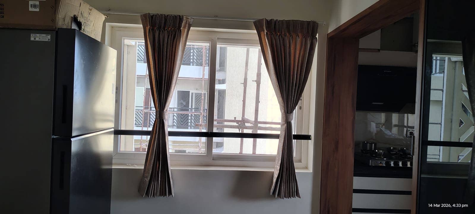 Custom made curtains for stylish modern home interiors