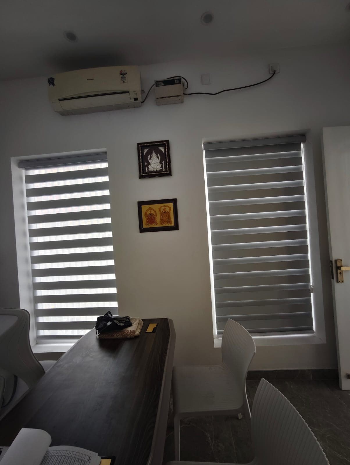 Modern Living Room Zebra Blinds